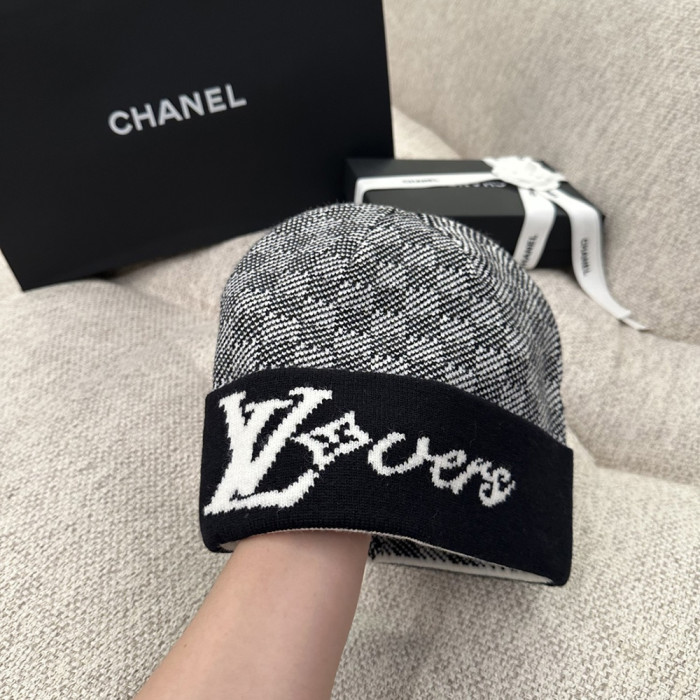 Men Women Beanie Hat Winter Wool Knitted Baggy Pull On Soft Caps