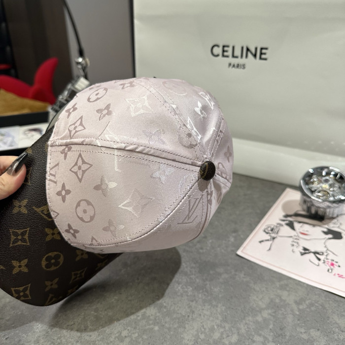 Men Women Classical Baseball Cap Visor Sun Hat Summer Headwear Peaked Cap Unisex