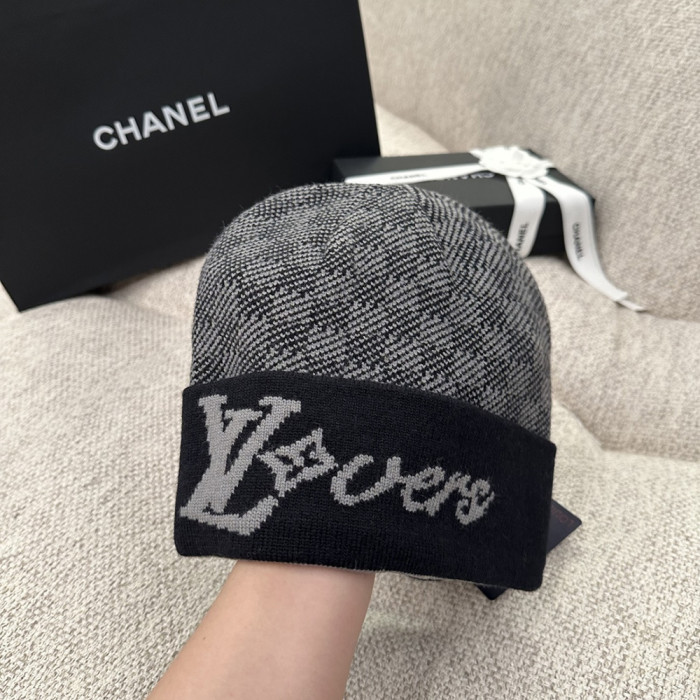 Men Women Beanie Hat Winter Wool Knitted Baggy Pull On Soft Caps
