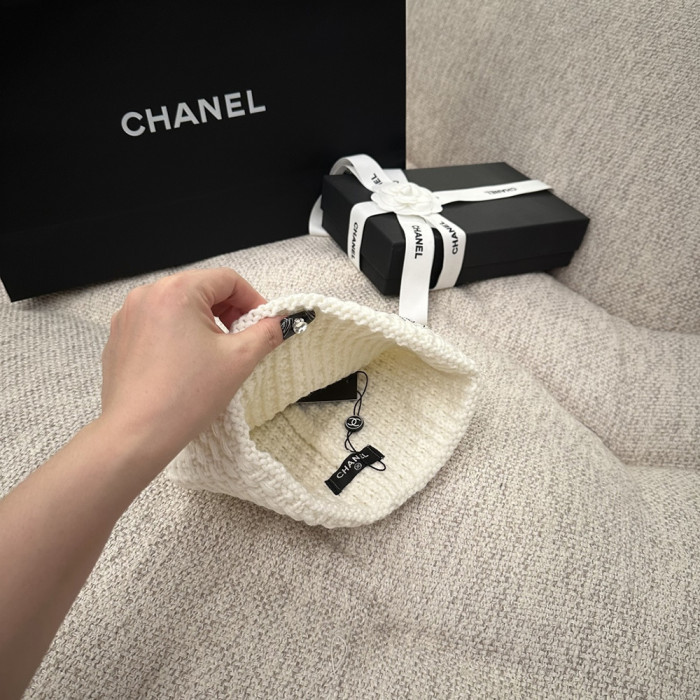 Women Men Beanie Hat Winter Wool Knitted Baggy Pull On Soft Caps
