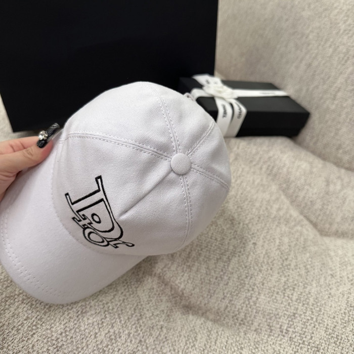 Men Women Classical Baseball Cap Visor Sun Hat Summer Headwear Peaked Cap Unisex