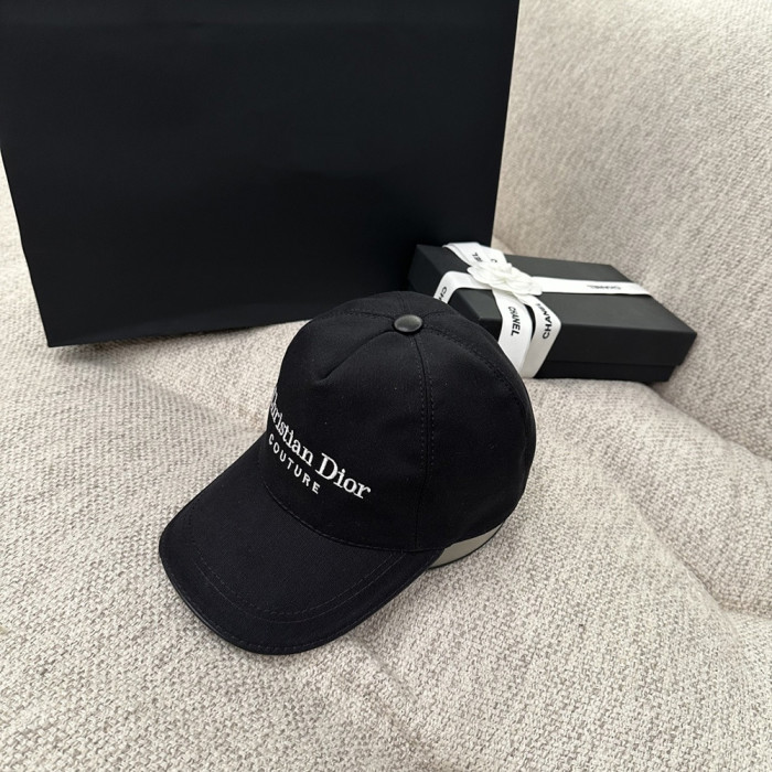 Men Women Classical Baseball Cap Visor Sun Hat Summer Headwear Peaked Cap Unisex