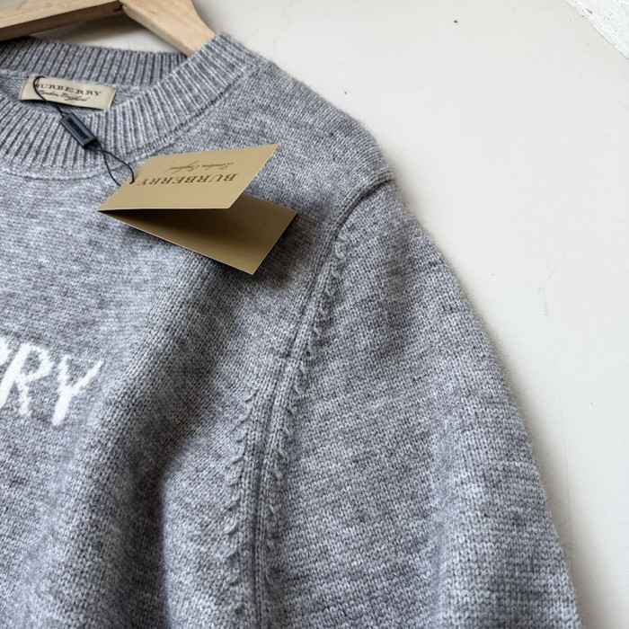 Men Women Sweatshirt T-shirt Tee Pullover Tops Hoodie Sweats Unisex Teen Outfits  Sweaters