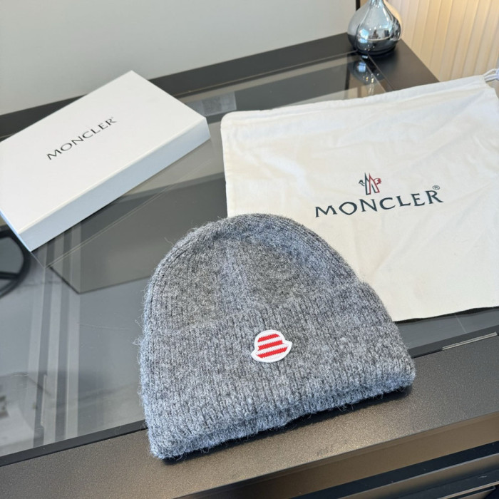 Men Women Beanie Hat Winter Wool Knitted Baggy Pull On Soft Caps