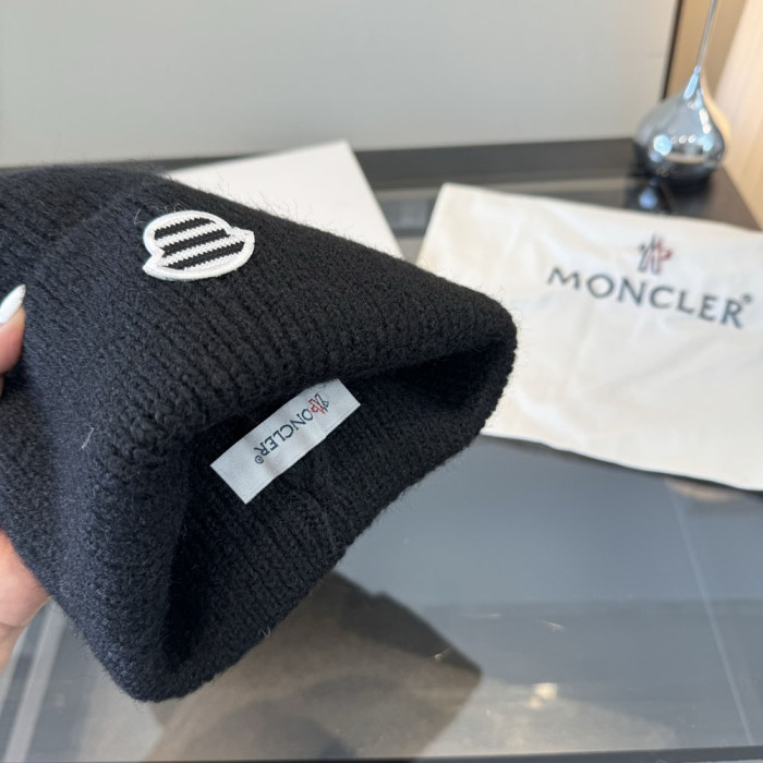 Men Women Beanie Hat Winter Wool Knitted Baggy Pull On Soft Caps
