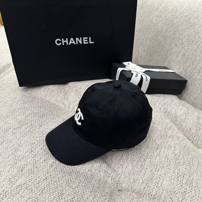 Men Women Classical Baseball Cap Visor Sun Hat Summer Headwear Peaked Cap Unisex