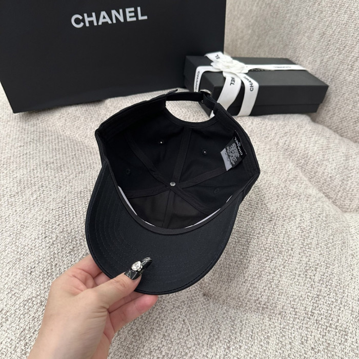 Men Women Classical Baseball Cap Visor Sun Hat Summer Headwear Peaked Cap Unisex