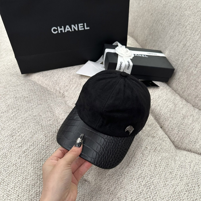Men Women Classical Baseball Cap Visor Sun Hat Summer Headwear Peaked Cap Unisex