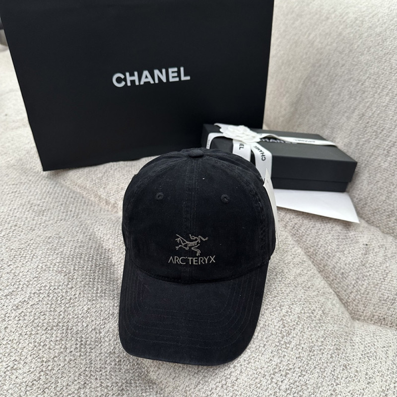Men Women Classical Baseball Cap Visor Sun Hat Summer Headwear Peaked Cap Unisex
