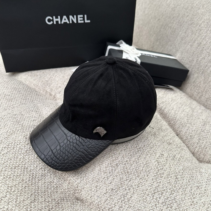 Men Women Classical Baseball Cap Visor Sun Hat Summer Headwear Peaked Cap Unisex