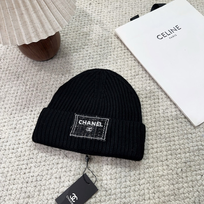 Men Women Beanie Hat Winter Wool Knitted Baggy Pull On Soft Caps