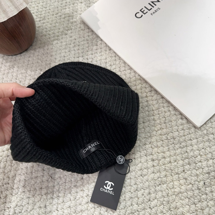 Men Women Beanie Hat Winter Wool Knitted Baggy Pull On Soft Caps