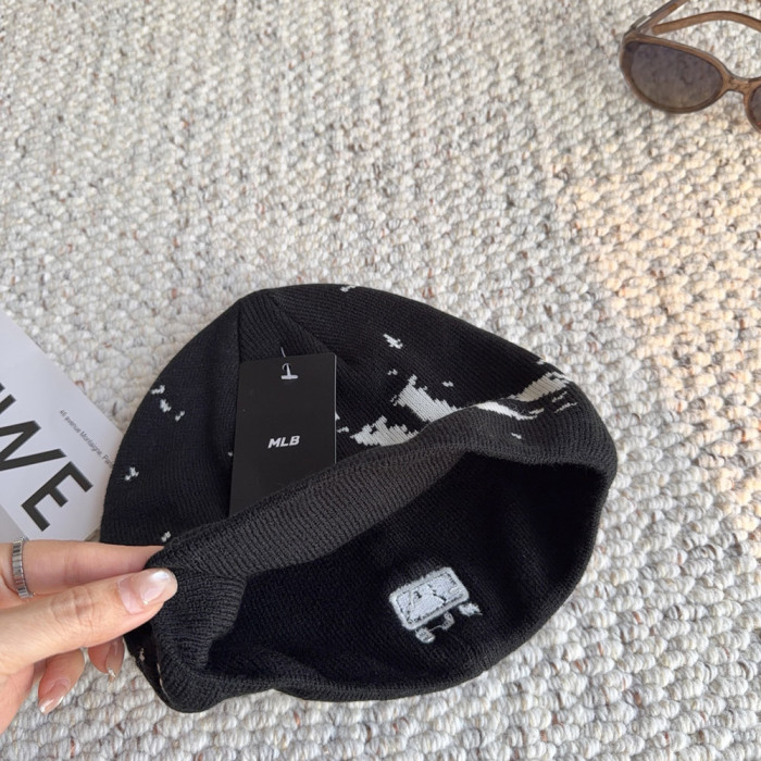 Men Women Classical Baseball Cap Visor Sun Hat Summer Headwear Peaked Cap Unisex
