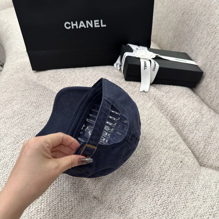 Men Women Classical Baseball Cap Visor Sun Hat Summer Headwear Peaked Cap Unisex