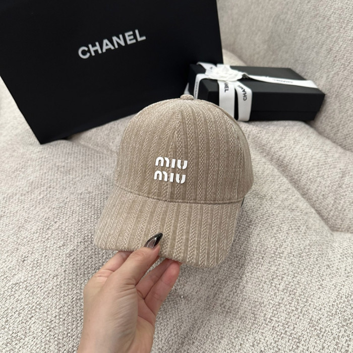 Men Women Classical Baseball Cap Visor Sun Hat Summer Headwear Peaked Cap Unisex