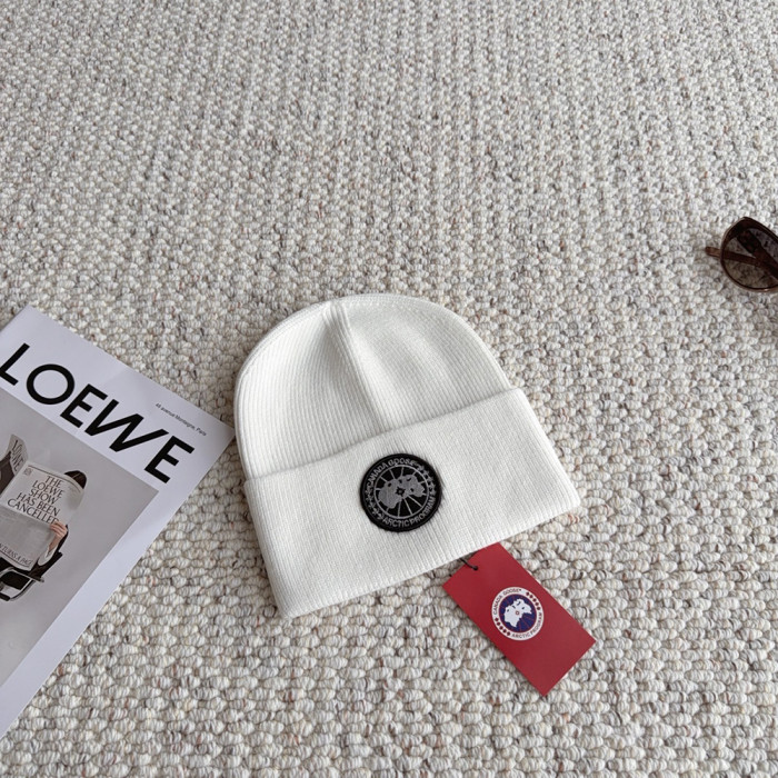 Men Women Classical Baseball Cap Visor Sun Hat Summer Headwear Peaked Cap Unisex