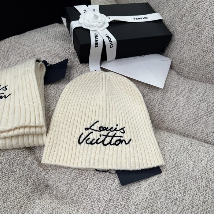 Men Women Beanie Hat Winter Wool Knitted Baggy Pull On Soft Caps