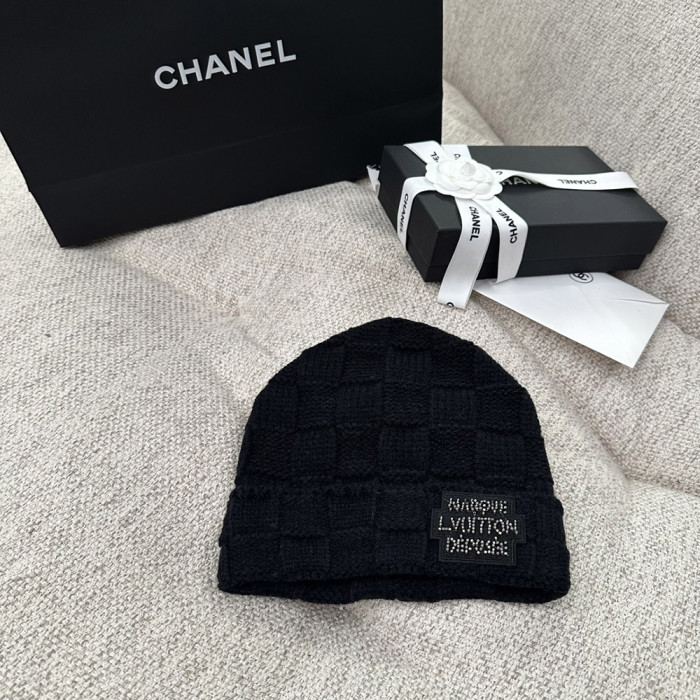 Men Women Beanie Hat Winter Wool Knitted Baggy Pull On Soft Caps