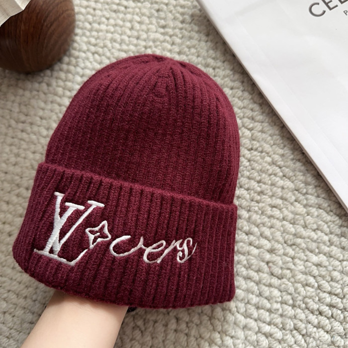 Men Women Beanie Hat Winter Wool Knitted Baggy Pull On Soft Caps