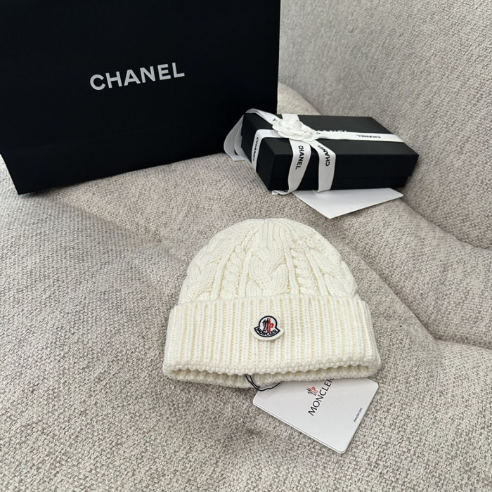 Men Women Beanie Hat Winter Wool Knitted Baggy Pull On Soft Caps