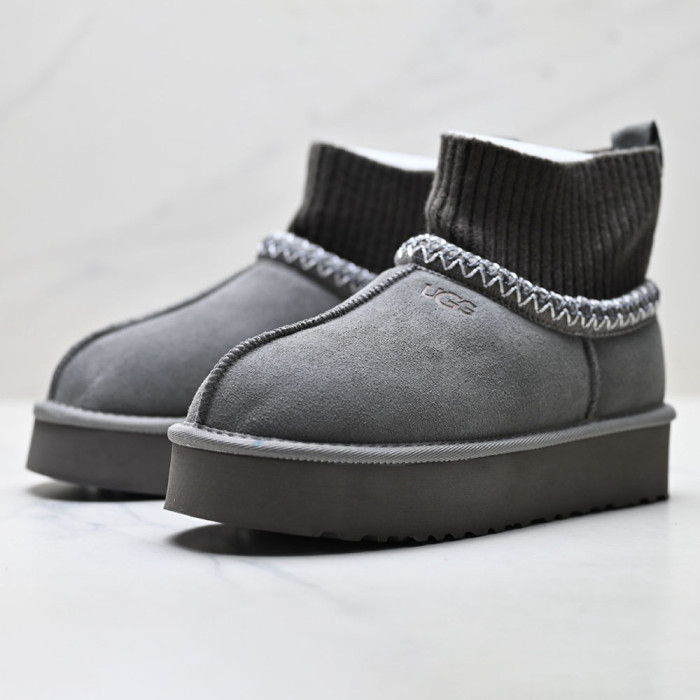 Unisex Winter Boots Shearling Lined Slip Resistant Thermal Snow Booties 36-41