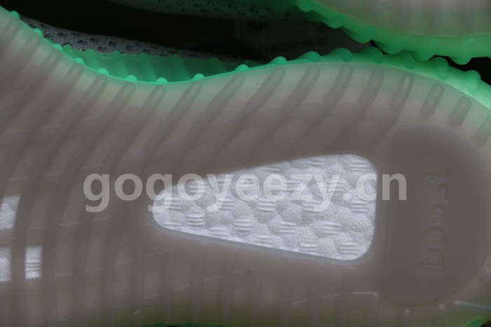 Authentic Yeezy 350 V2 True Form Lime