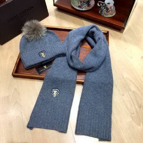 LV Wool Cap Scarf AAA-090