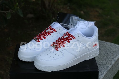 Authentic Supreme x Nike Air Force 1 Low