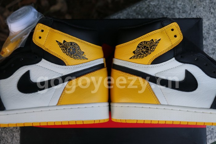 Authentic Air Jordan 1 Yellow Toe