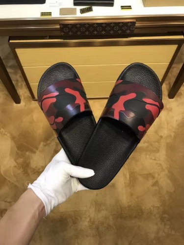 VT Men slippers AAA-031