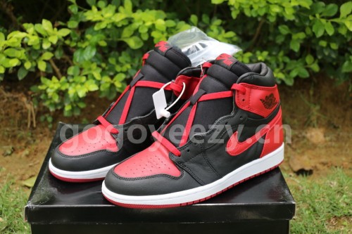 Air Jordan 1 Banned