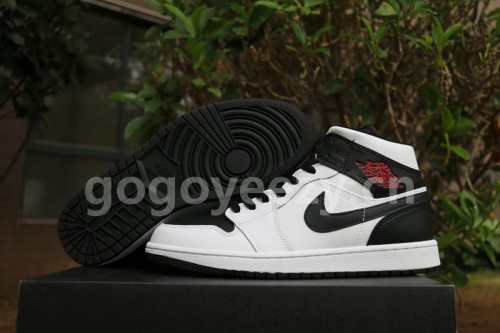 Authentic Air Jordan 1 Mid “Reverse Black Toe” GS