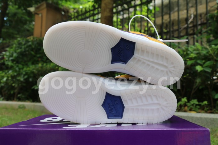 Authentic  Nike Dunk SB Pro “Laser Orange”