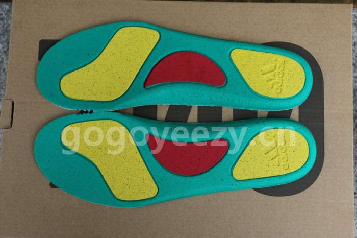 Authentic Yeezy 700 Boost Tephra