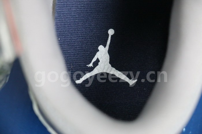 Authentic Air Jordan 3“Midnight Navy”