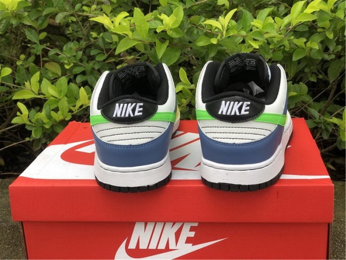 Authentic Nike Dunk Low Green Strike