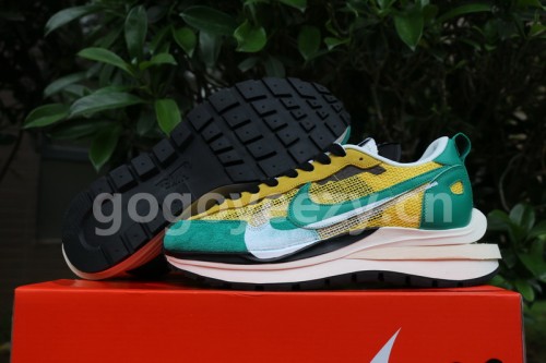 Authentic Sacai x Nike Pegasus VaporFly SP Stadium Green GS