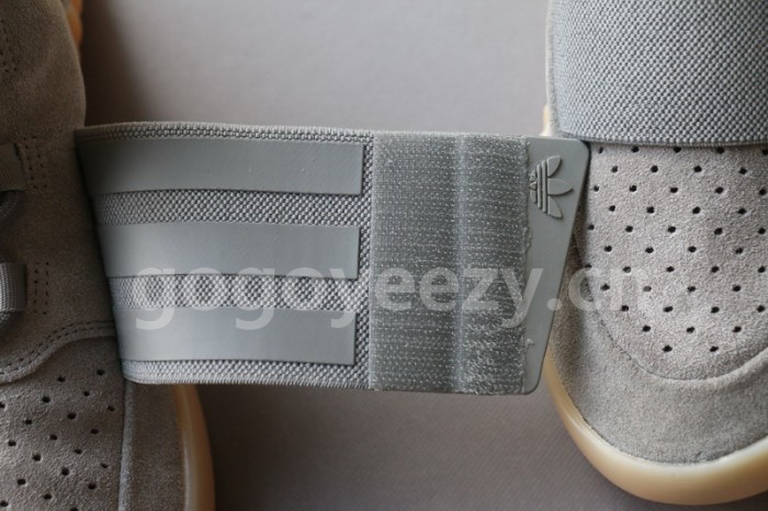 Authentic AD Yeezy 750 Boost Light Grey