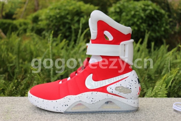 Authentic Supreme X Nike Air Mag