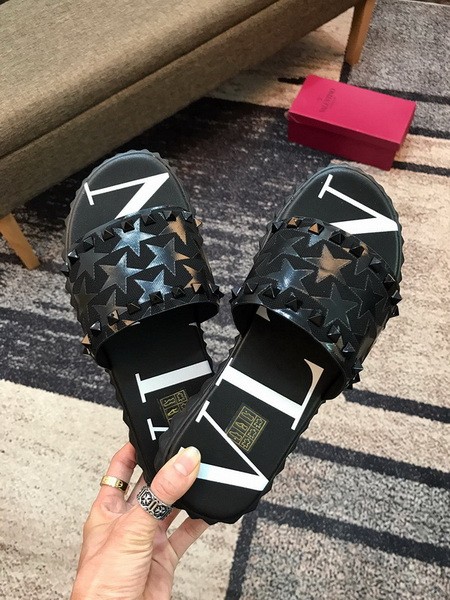 VT Men slippers AAA-054