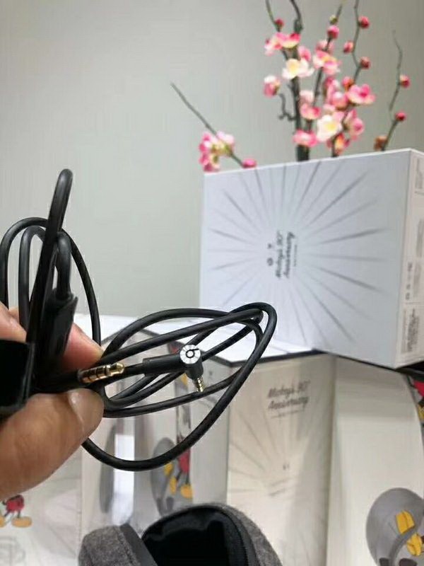 Monster Beats SOLO 3 wireless W1 Chip