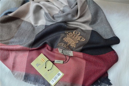 Burberry Silk Scarf AAA-033