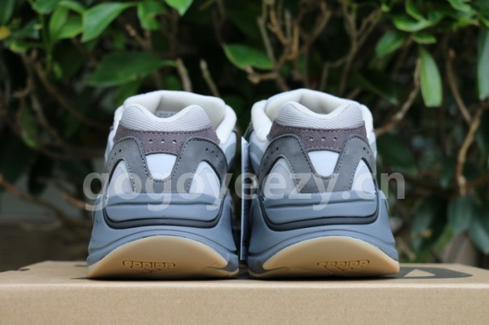 Authentic Yeezy 700 Boost Tephra