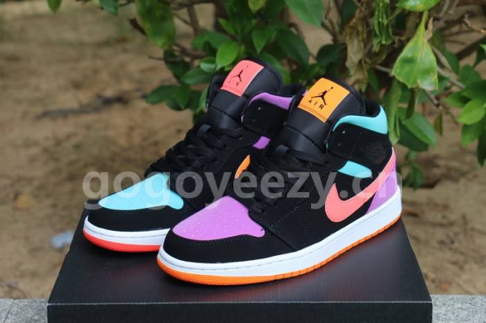 Authentic Air Jordan 1 Mid Black Total Orange