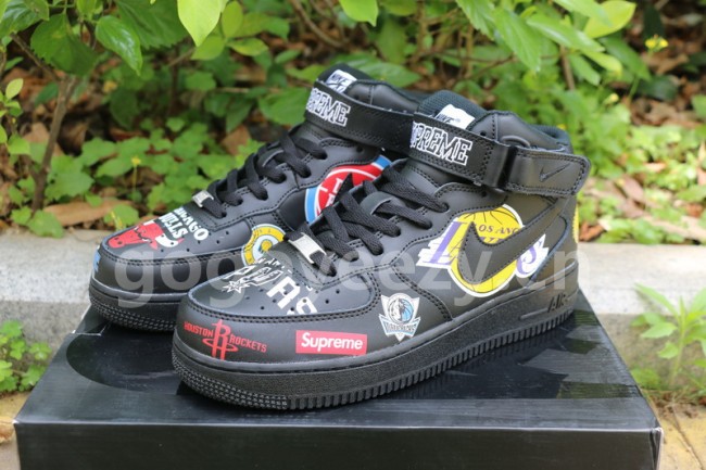 Authentic Supreme x NBA x Nike Air Force 1 Mid Black