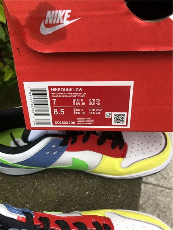 Authentic Nike Dunk Low Green Strike