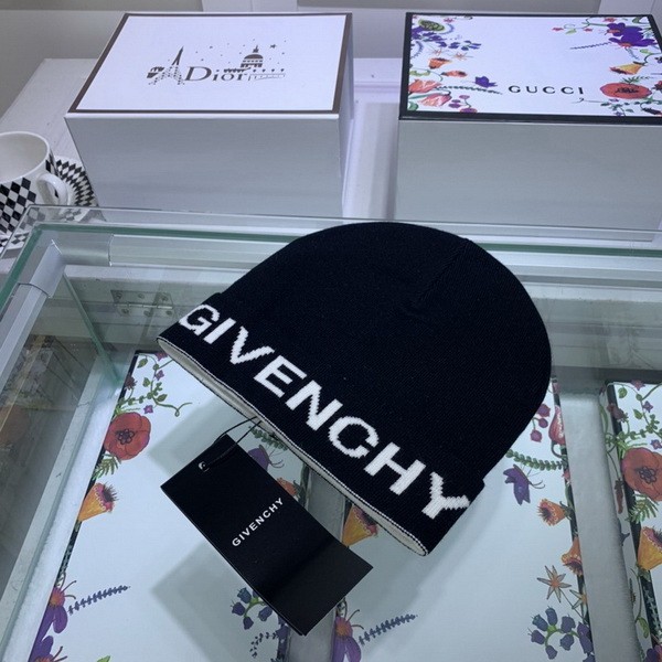 Givenchy Wool Cap Scarf AAA-006