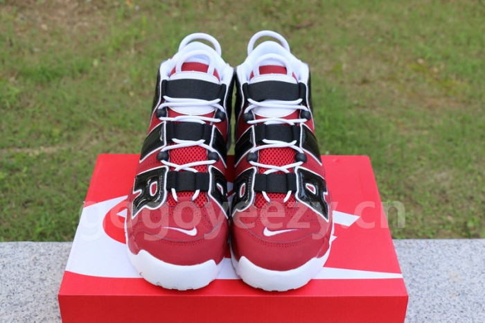 Authentic Nike Air More Uptempo “Chicago Bulls”