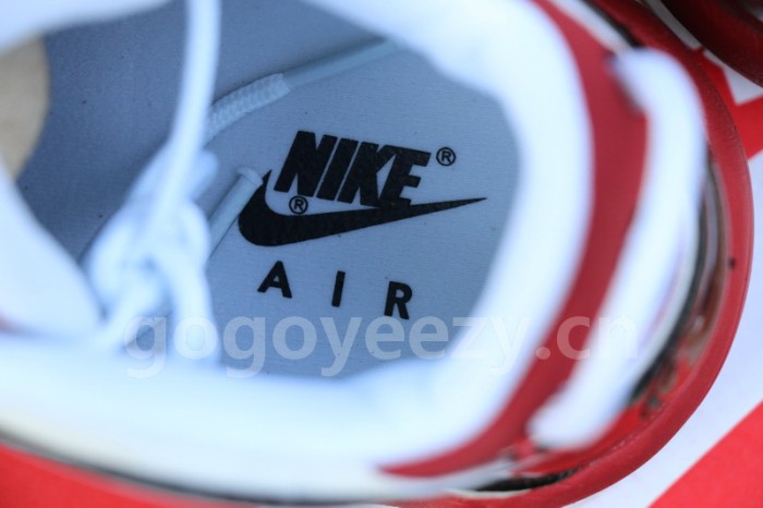 Authentic Nike Air More Uptempo “Chicago Bulls”
