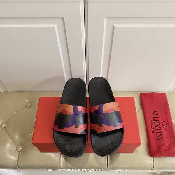 VT Men slippers AAA-084